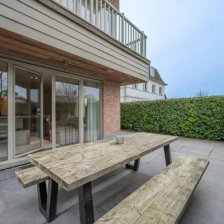 Beautiful Beach-appartment Between Knokke & Appartement Brugge