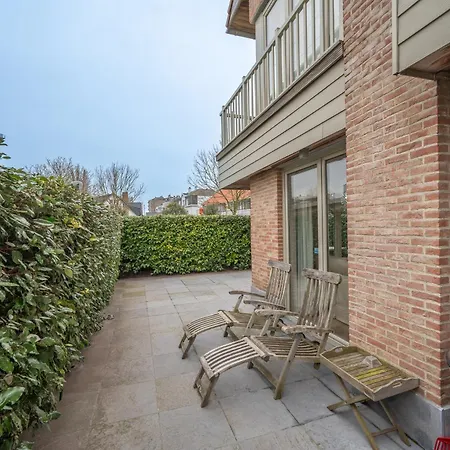 Beautiful Beach-appartment Between Knokke & Апартаменты *